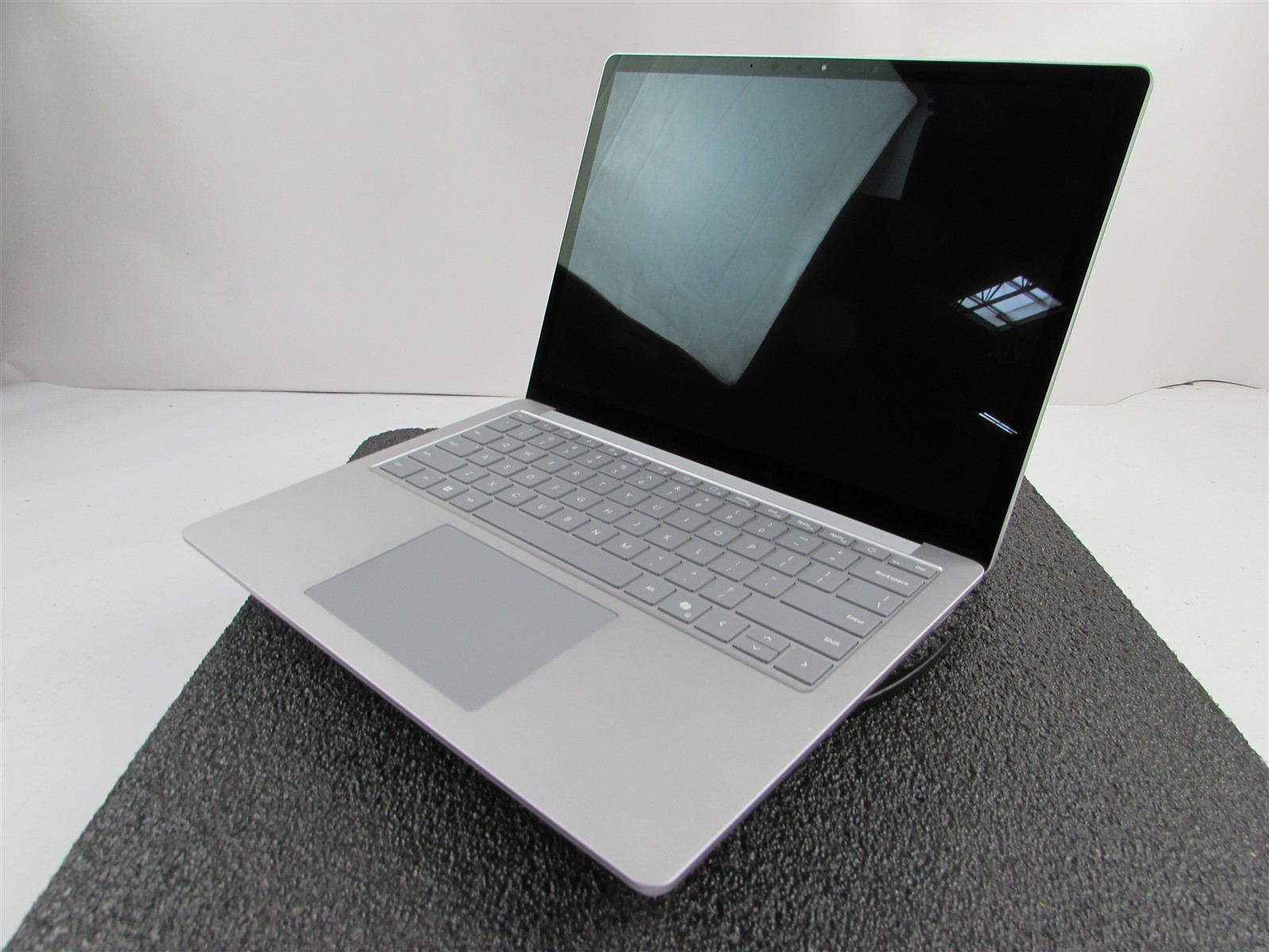 SURFACE SURFACE LAPTOP 6 CORE ULTRA 7 165H 512GB SSD 16GB RAM WIN 11 PRO