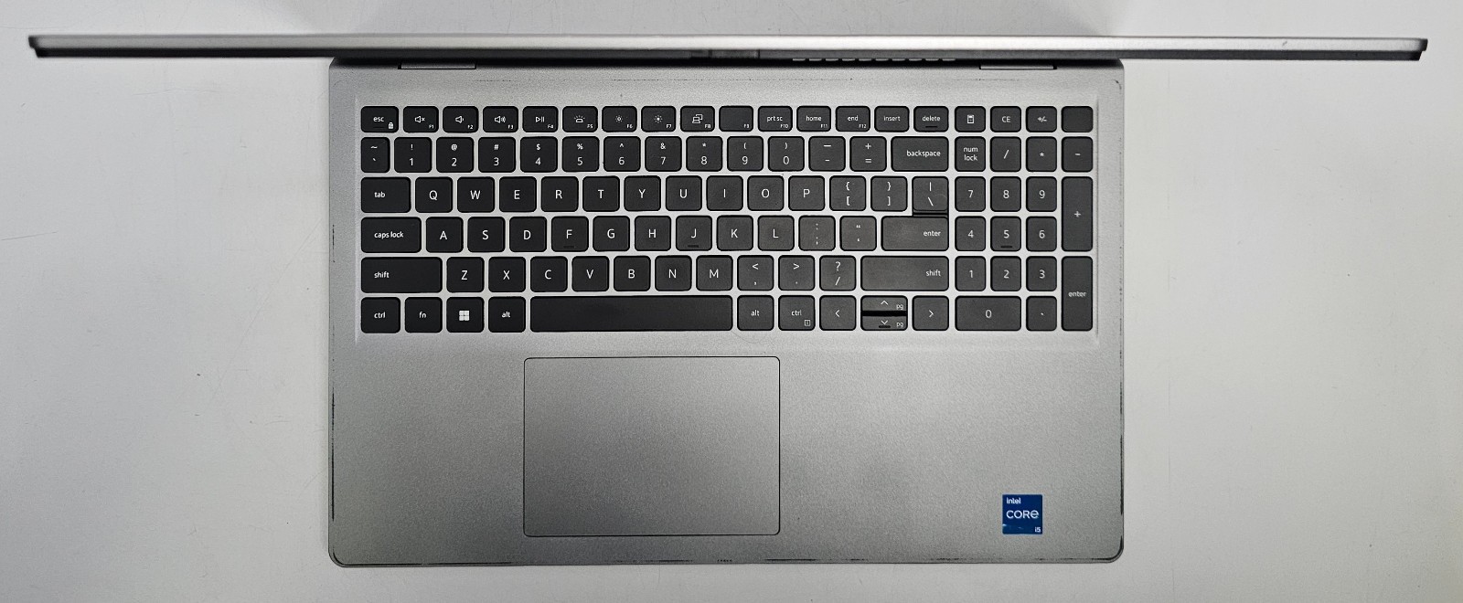 Dell Vostro 3530 – 15.6″ Laptop – i5-1335U @ 4.60GHz 8GB RAM 256GB SSD Win 11