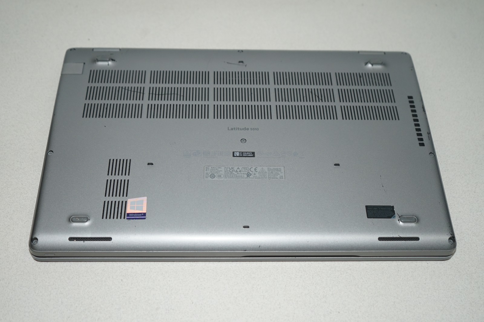 ^ Dell Latitude 5510 Intel i5-10210U @ 1.6GHz 8 GB Ram 256GB SSD No OS #X7040
