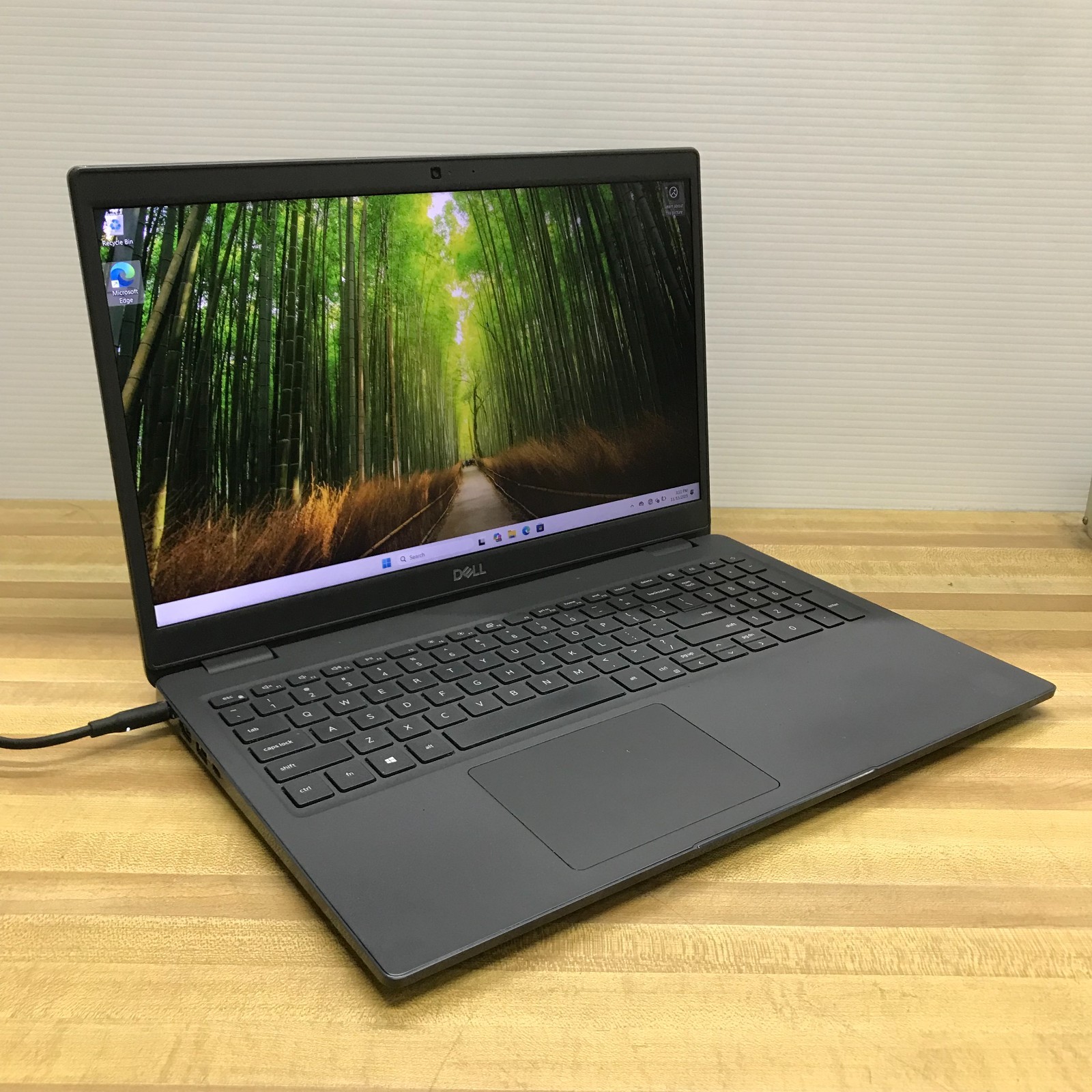 Dell Latitude 3510 Laptop i5-10210U 1.60GHz 8GB RAM 256GB SSD (Windows 11 Pro)