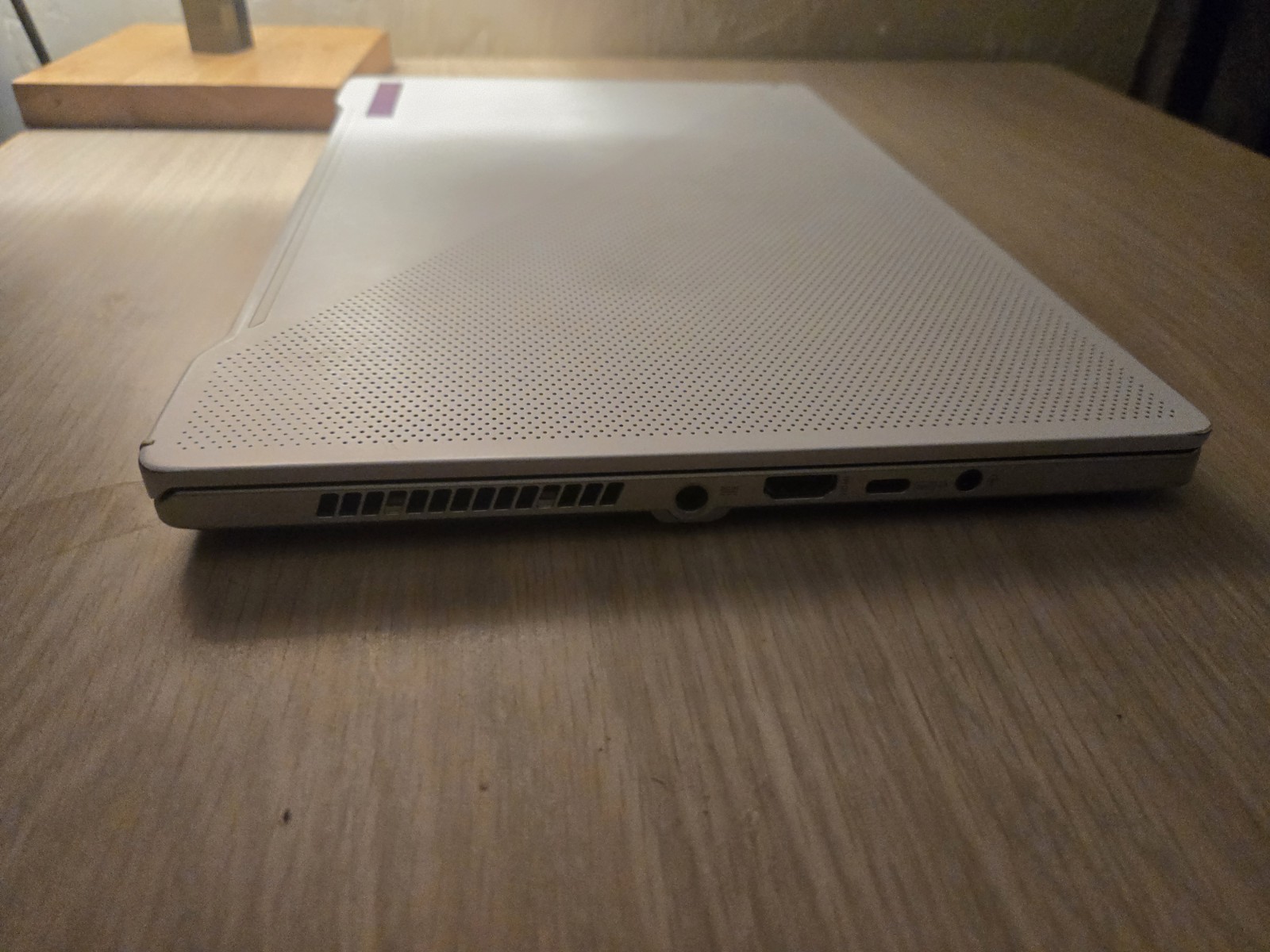 ASUS ROG Zephyrus G14 GA401QM 14in Ryzen 7 5800HS 40GB ram 512B SSD RTX3060