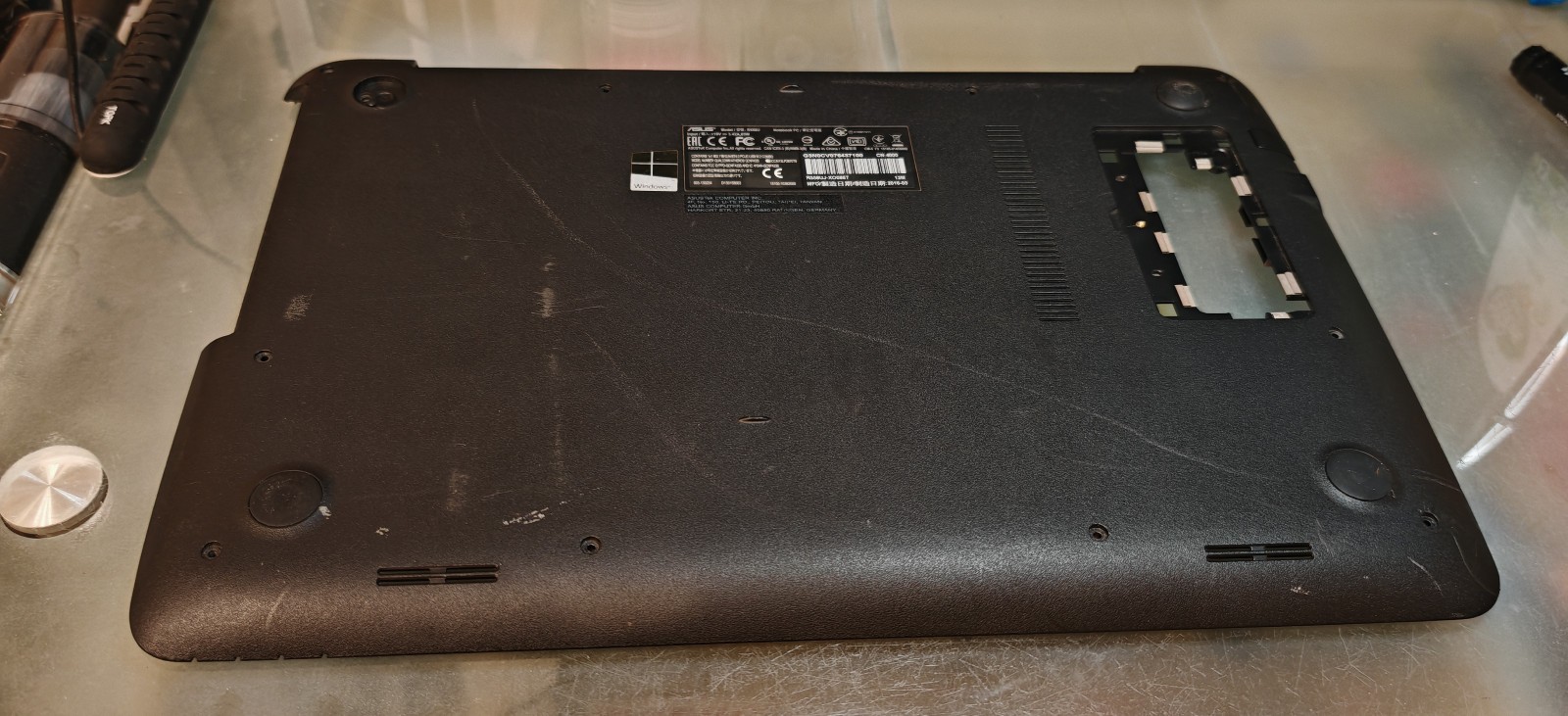 ASUS R556U X556U F556U BOTTOM SHELL BOTTOM 13N0-SGA0941 13NB09S1AP0741