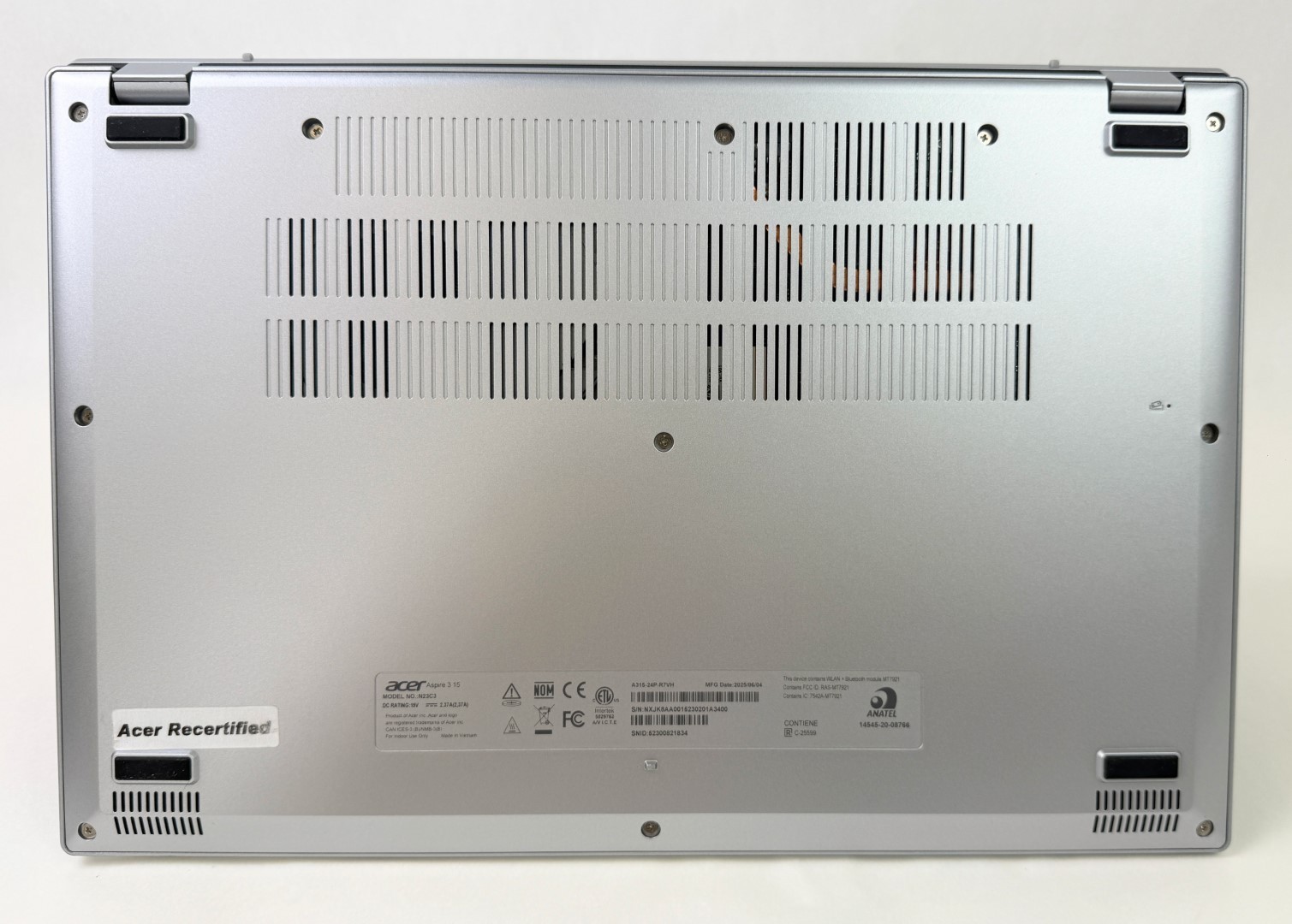 Acer Aspire 3 A315-24P-R7VH 15.6″ FHD Ryzen 3 7320U 8GB 128GB SSD W11H