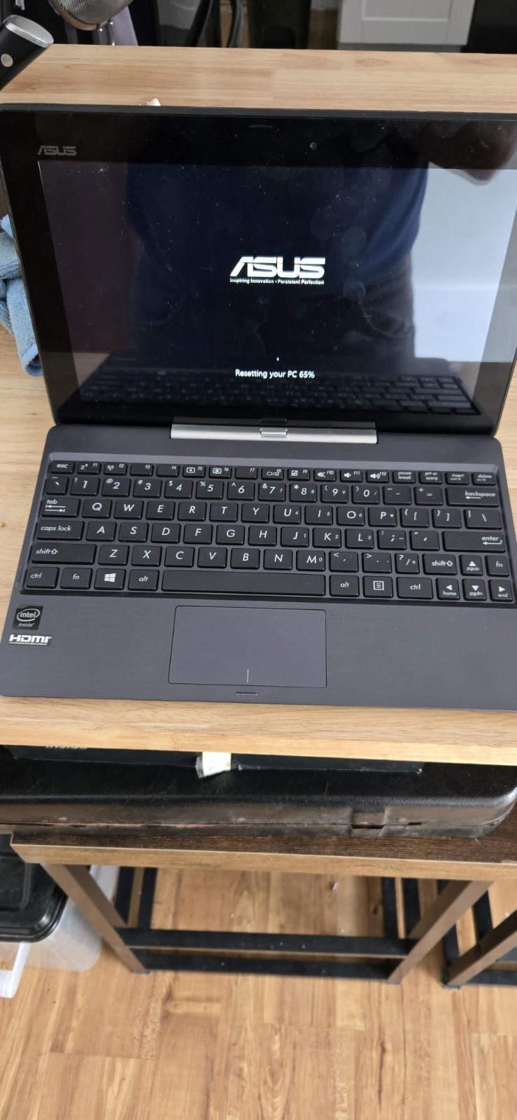 ASUS Transformer Book T100TA-B1-GR 1.33Ghz Z3775 2GB 32GB eMMC Touch 10.1″ MINT