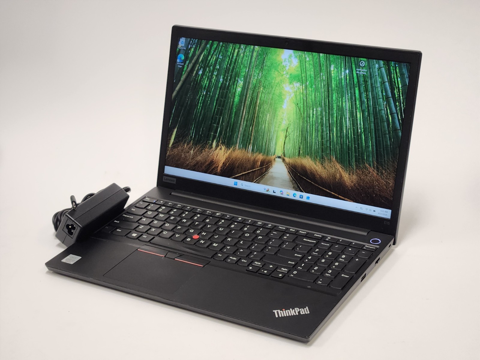 Lenovo ThinkPad E15 15.6″ FHD Intel i7-10510U 1.8Ghz 16GB RAM 512GB SSD W11P