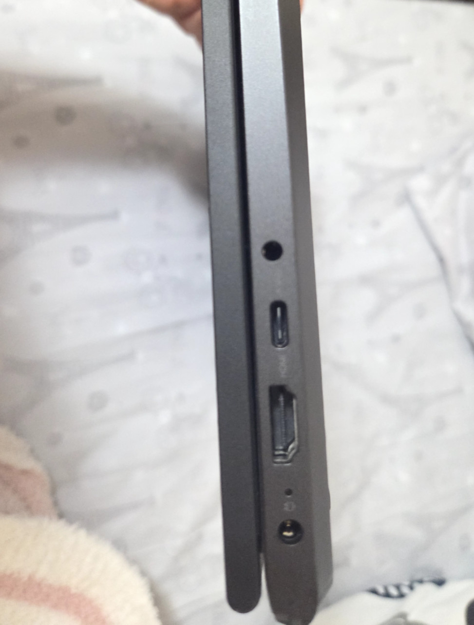 Lenovo Flex-15IWL 15.6 inch (512GB, Intel Core i7 NVIDIA GeForce MX230 16GB)