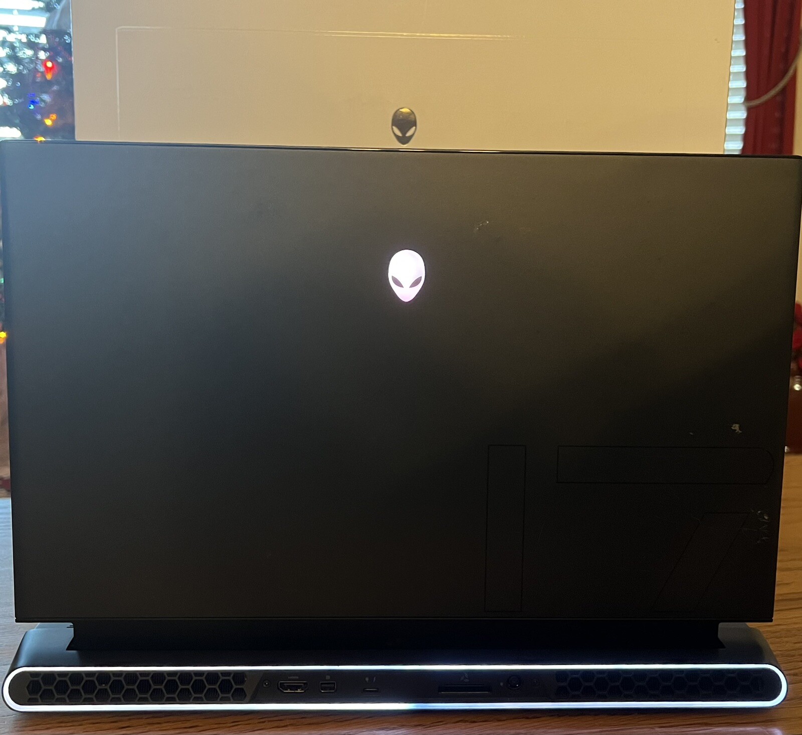 Alienware M17 R3 gaming laptop