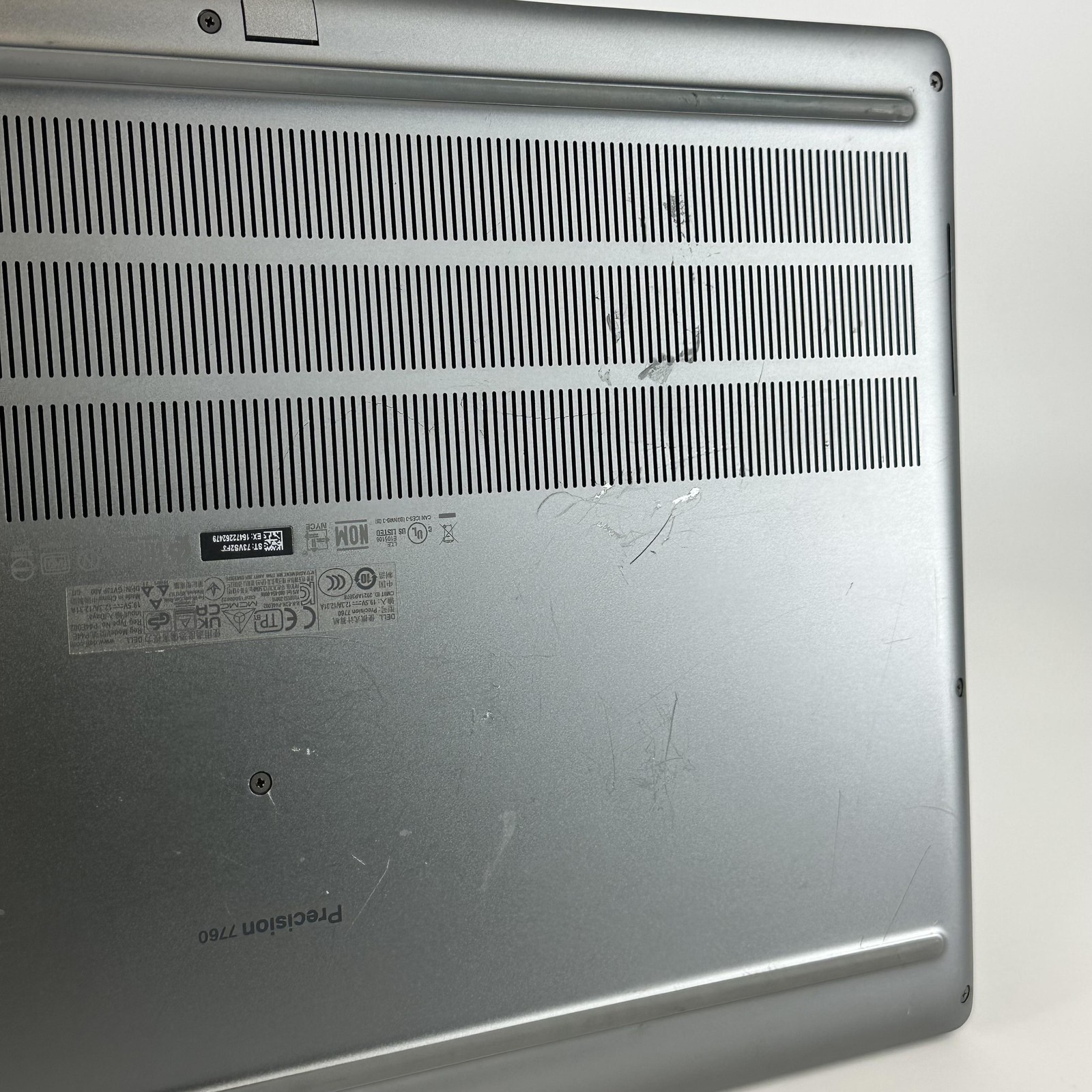 Dell Precision 7760 17 4K 120Hz i9-11950H 2.60GHz 32GB 512GB SSD RTX A5000 Fair