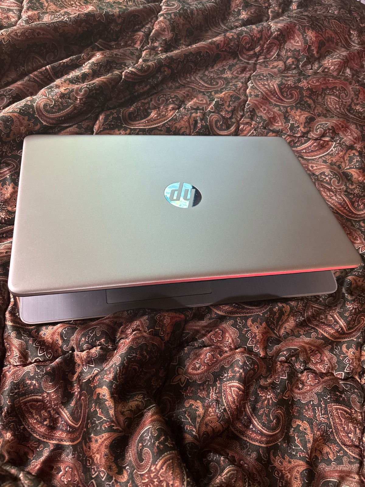 HP 15-FD0081WM 15.6” (128GB UFS Intel Pentium N200 1.1GHz 4GB RAM) Laptop -…