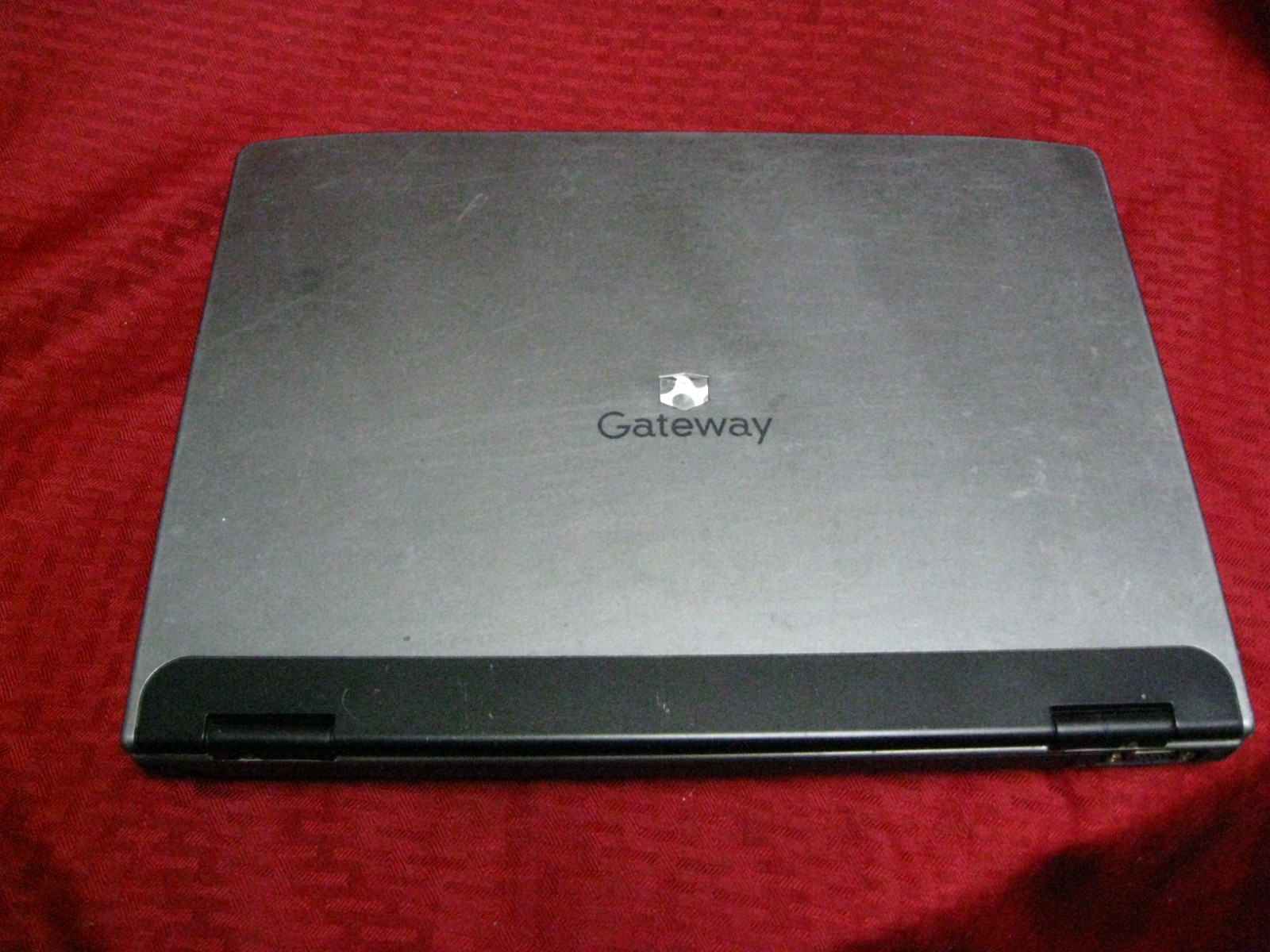 Vintage Windows XP Gateway MX6433 MA3 AMD Turion 64 Mobile 797MHz 2GB Memory