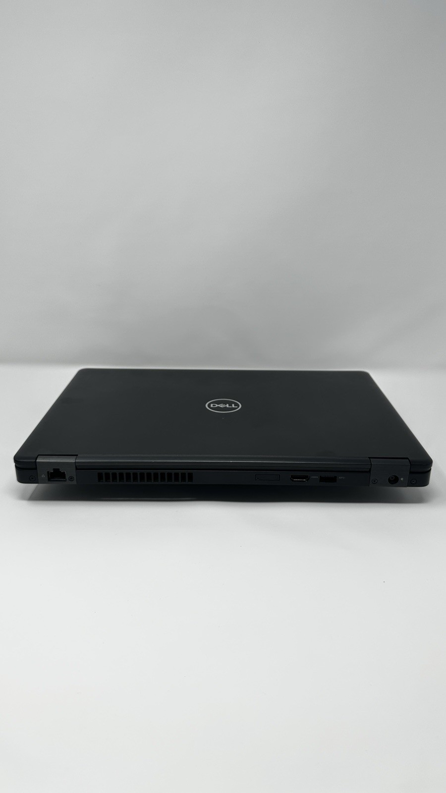 Dell Latitude 5490 i7-8650U 16GB 238GB SSD Windows 11 Pro 14″ Black