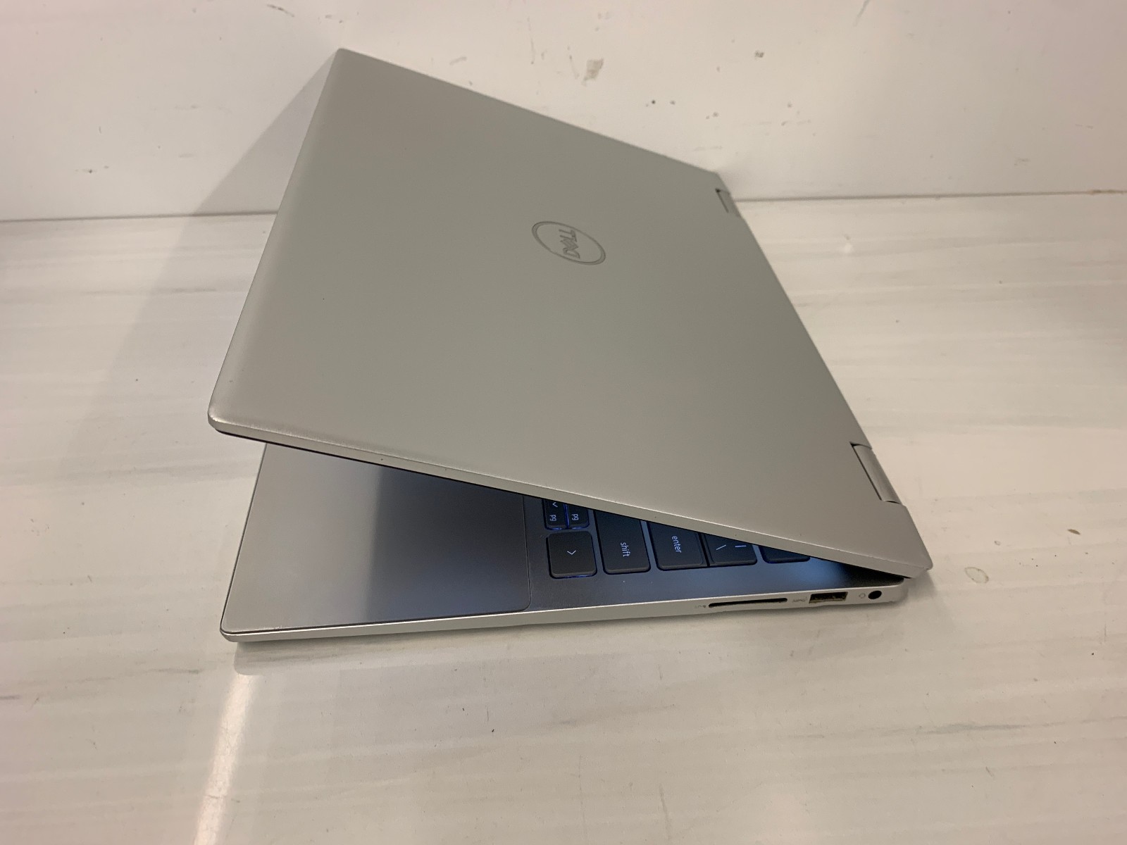 Dell Inspiron 14 7420 Touch 14″ Intel i7-1255U 1.70GHz 16GB RAM 512GB SSD Win11