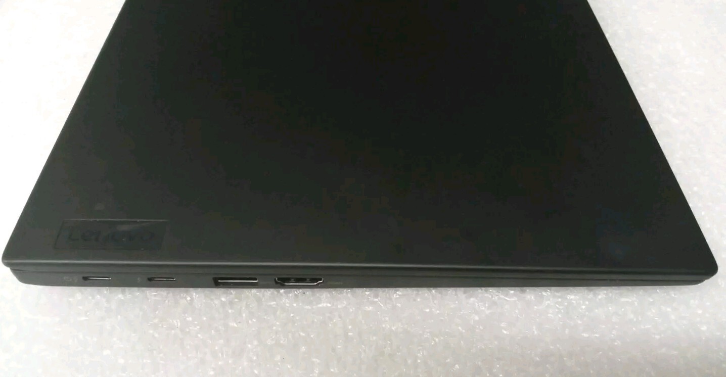 Lenovo ThinkPad X1 Carbon Gen 9 14″ WUXGA i5-1135G7 8GB 256GB