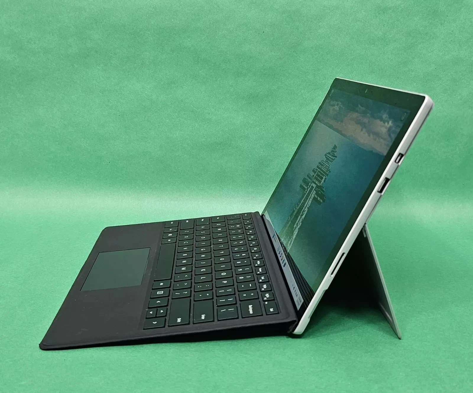 Microsoft Surface Pro 7 1866 Touch Laptop Core i5-1035G4 8GB RAM 256GB SSD