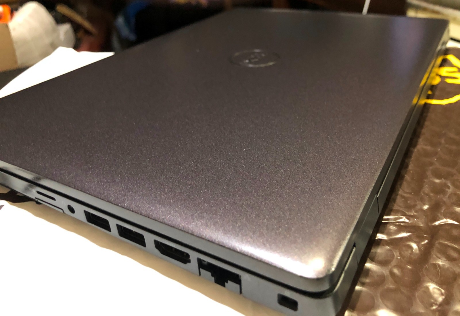 DELL LATITUDE 5401 14″ FHD i-9400H 2.5GHz 16GB RAM 1T Samsung 970 EVO+ NVMe SSD