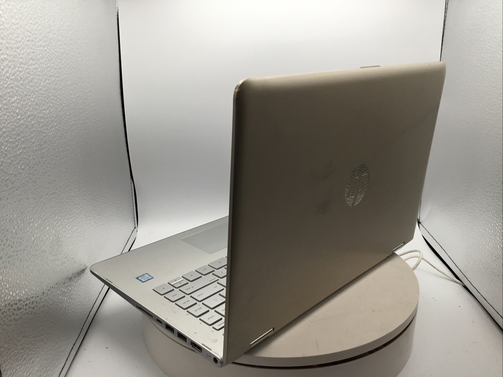 HP Pavilion x360 14″ Laptop i5-8250U 8GB RAM 128GB SSD Win11Home Used READ