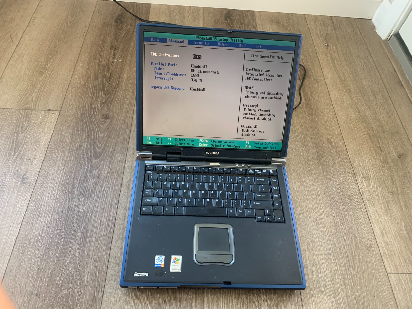 Toshiba Satellite A35-S159 15″ Intel Pentium 4 2.30GHz 768MB RAM 60GB IDE HDD