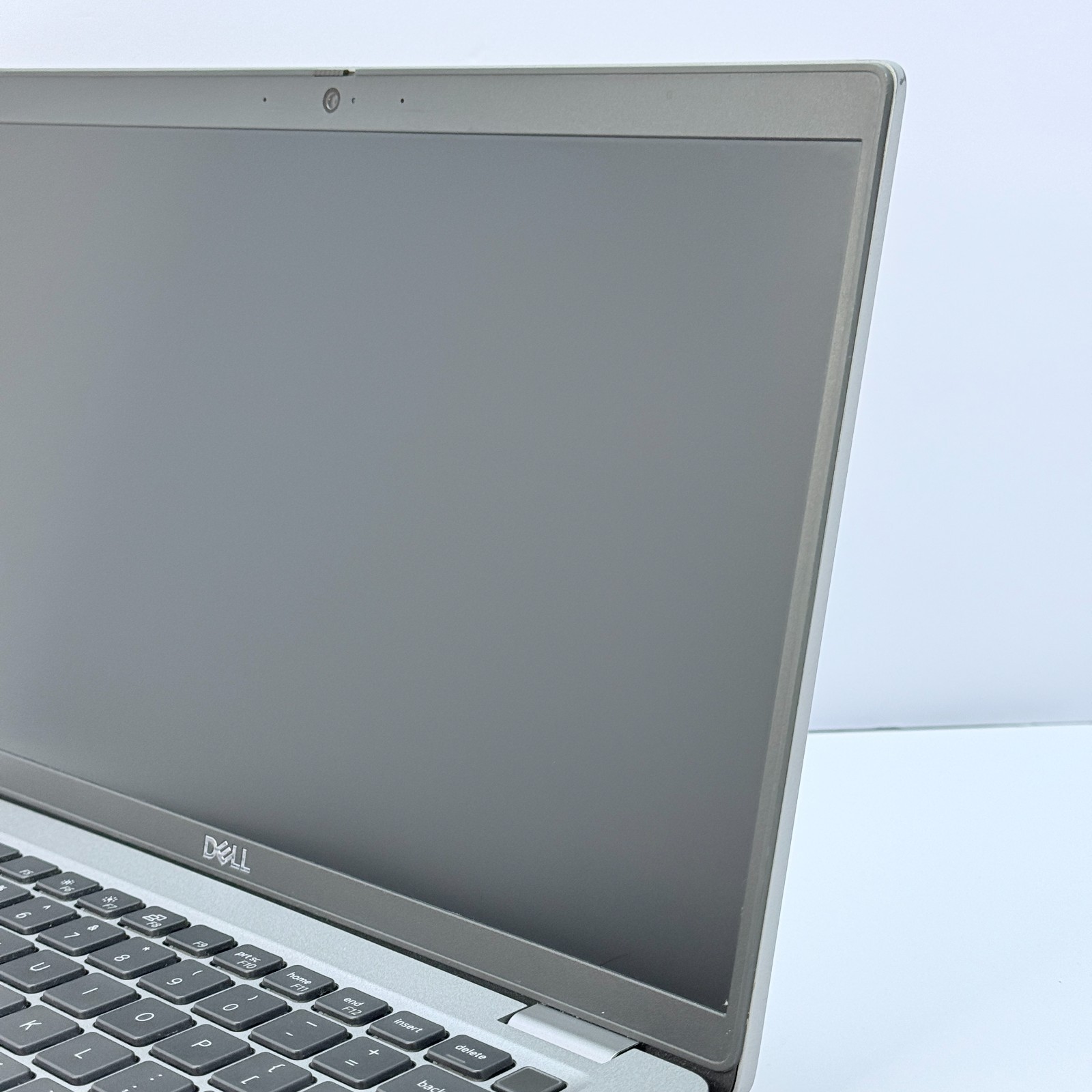 Dell Latitude 5430 14″ i7 1.8GHz 16GB RAM 256GB SSD W11 | Silver | VERY GOOD |