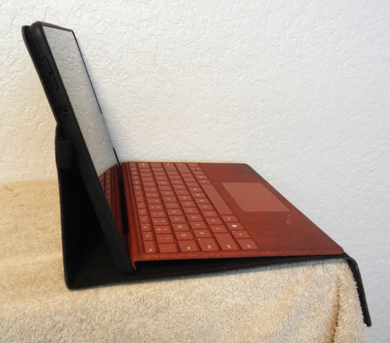 MS SURFACE PRO 8 1983 Intel i5-1135G7 8GB RAM 256GB SSD W-11 Chgr KB Case *READ*