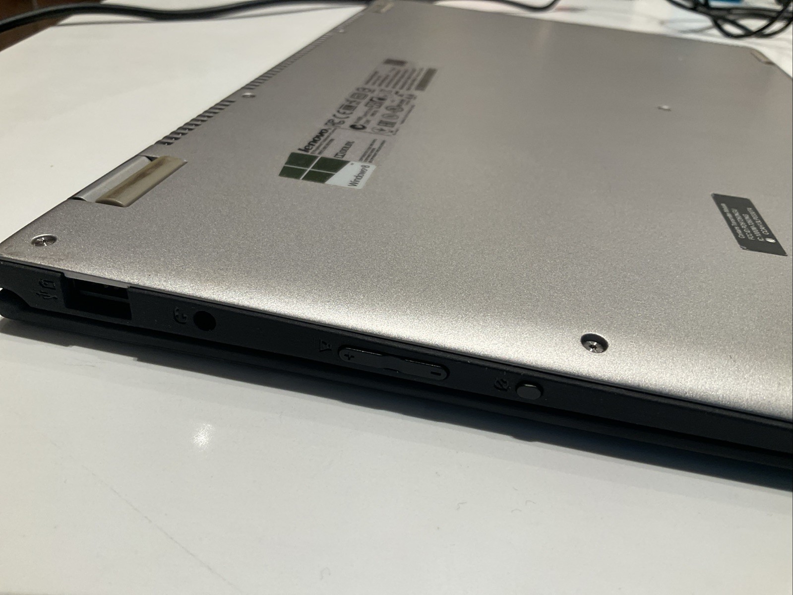 Intel Core I7 – 4510u. CPU @ 2.0p GHz 8.00 GB