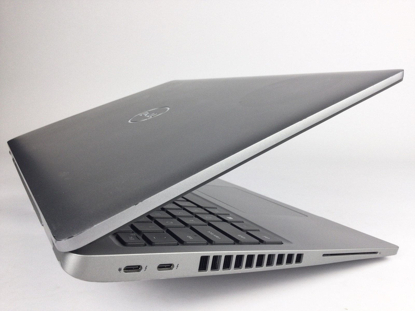 Dell Latitude 5520 15.6″ i5-1145G7 2.60GHz 16GB RAM 256GB NVMe Win11 No AC *READ