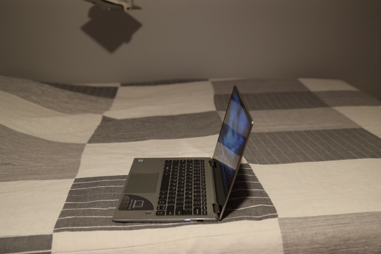 1TB SSD 4K 2-in-1 Touchscreen Lenovo Yoga 720 13″ i7-8550U 16GB