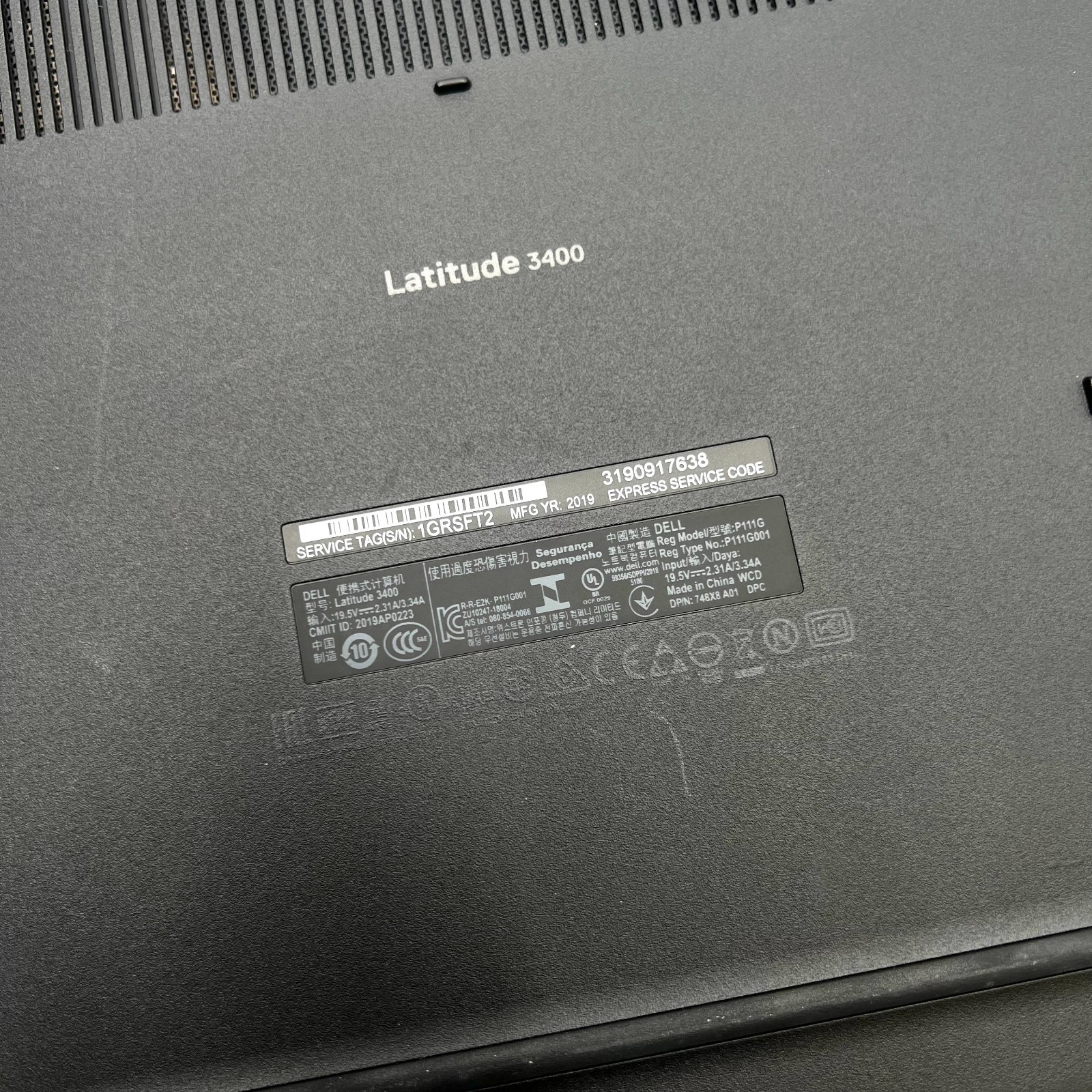 Dell Latitude 3400 13″ i7-8565U 8GB RAM 512GB SSD MX 130 No OS | TESTED USED