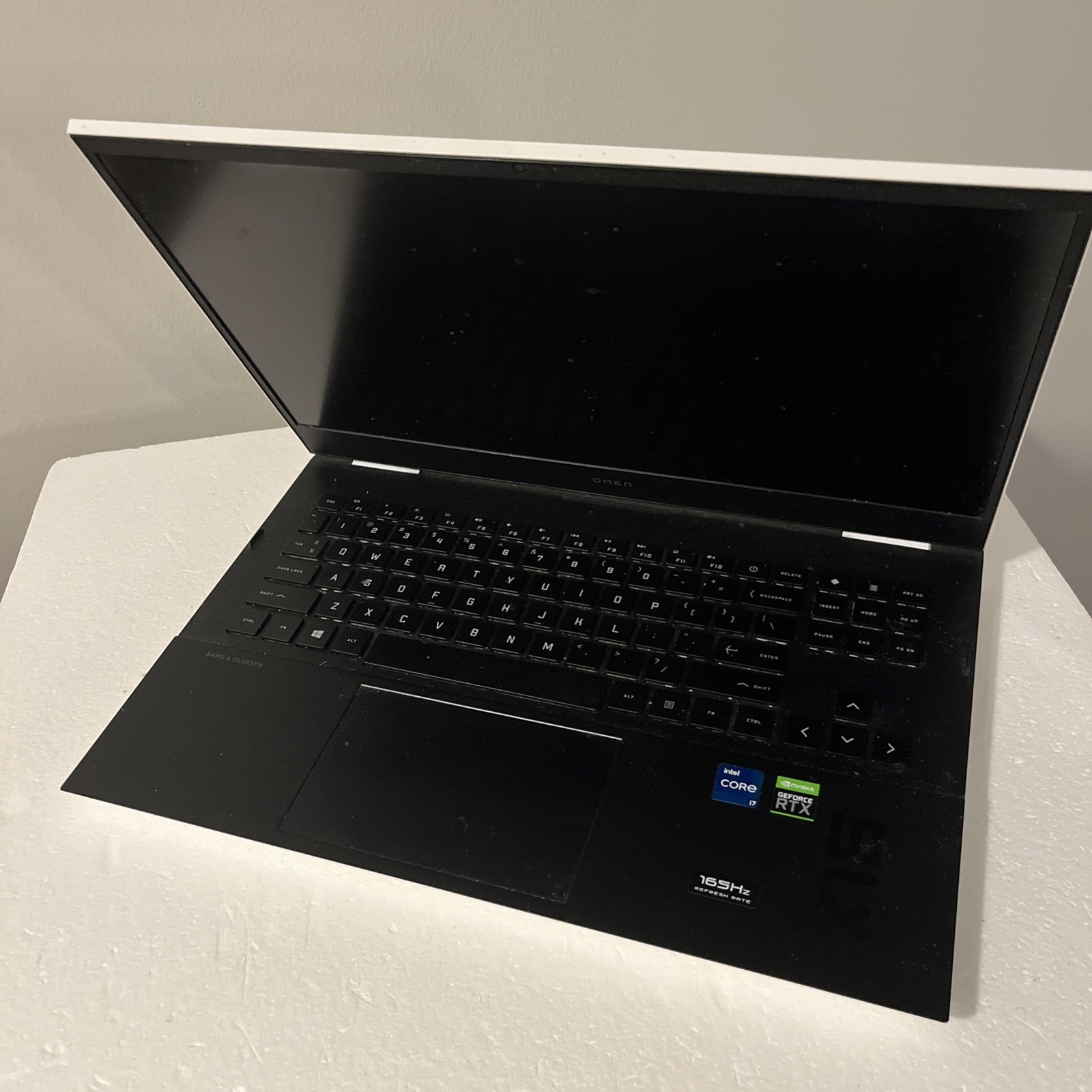 MR HP OMEN Special Ed 16 QHD 165Hz Core i7-11800H 16GB DDR4 1TB SSD RTX 3070