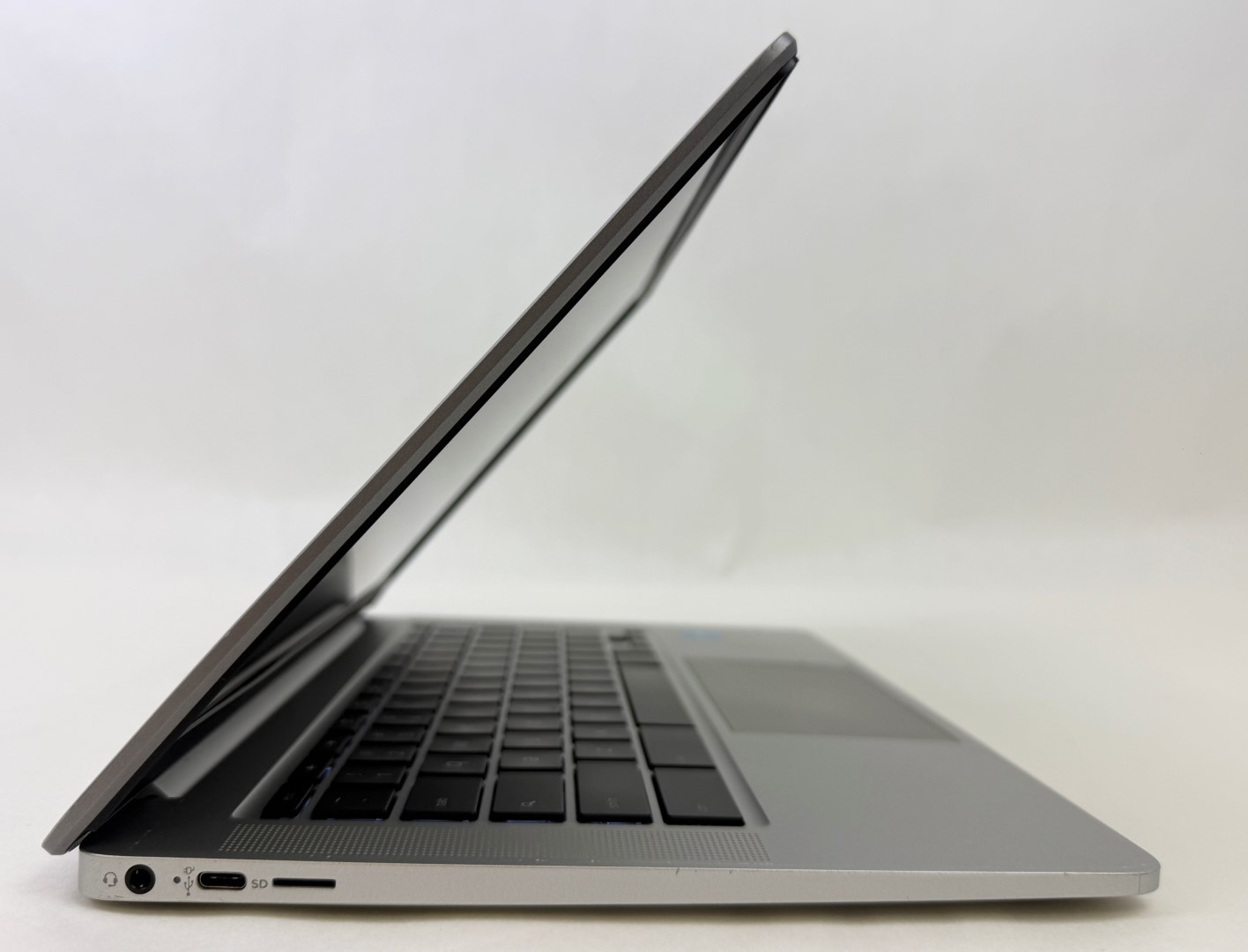HP Chromebook 14a-na1093cl 14″ FHD Intel Celeron N4500 8GB 128GB eMMC – Read!!!