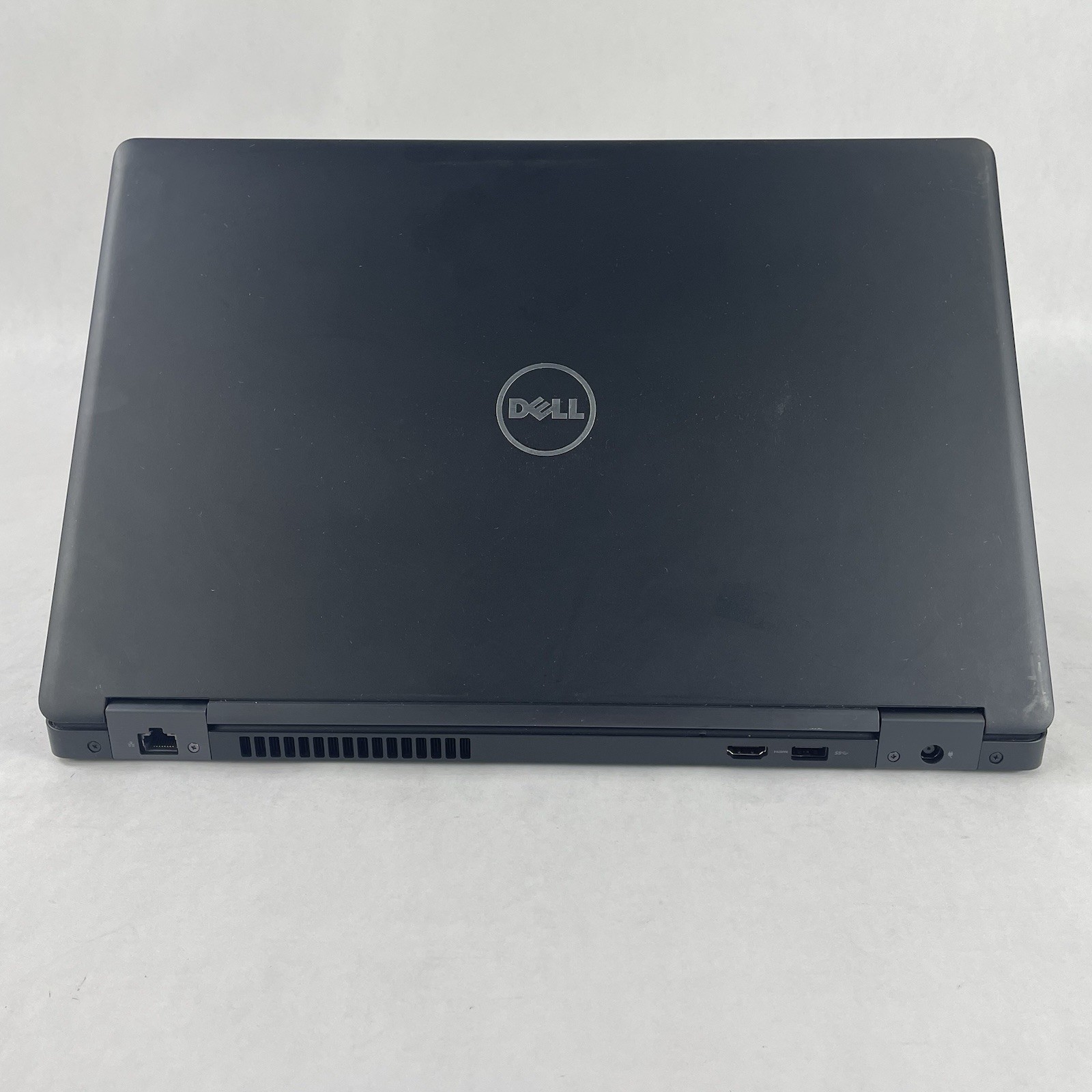 Dell Latitude 5580 15.6″ i5-7300U 2.60 GHz 8 GB RAM No SSD No OS