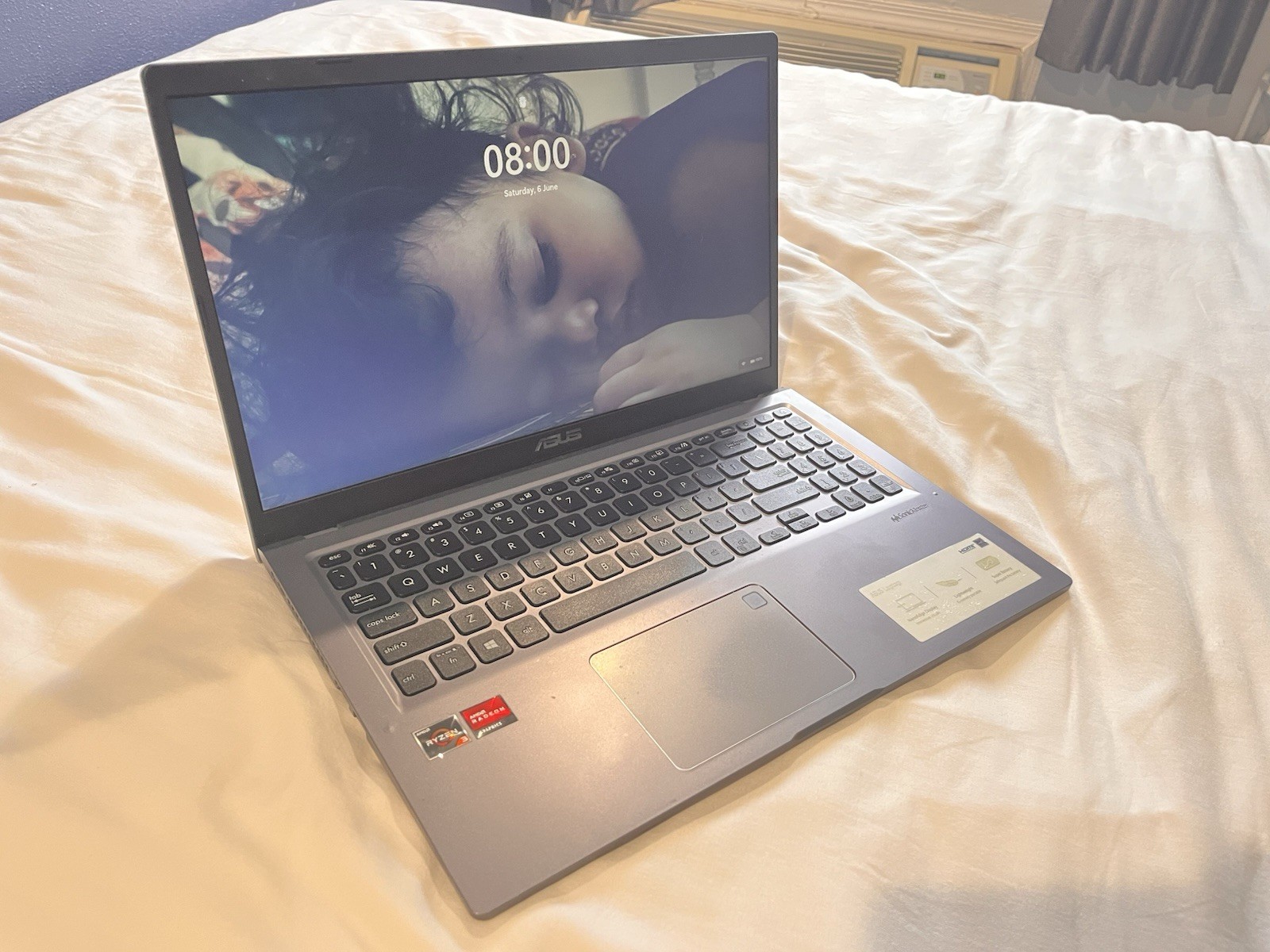 ASUS VivoBook 15 Gray 15.6in Ryzen 3 3250U 12GB 1TB HDD Win 11 Home