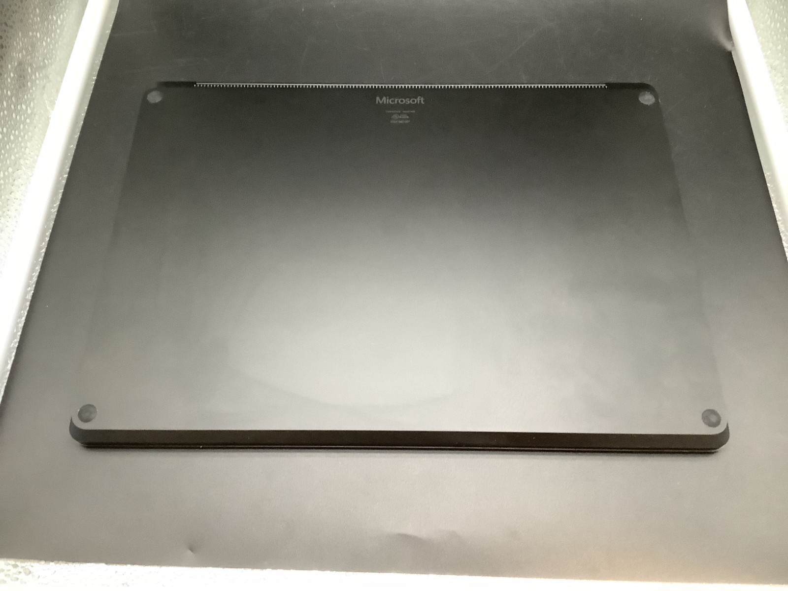 Microsoft Surface Laptop 3 13.5″ i5-1035G7 1.3GHz 16GB RAM 256GB SSD Read Desc 6