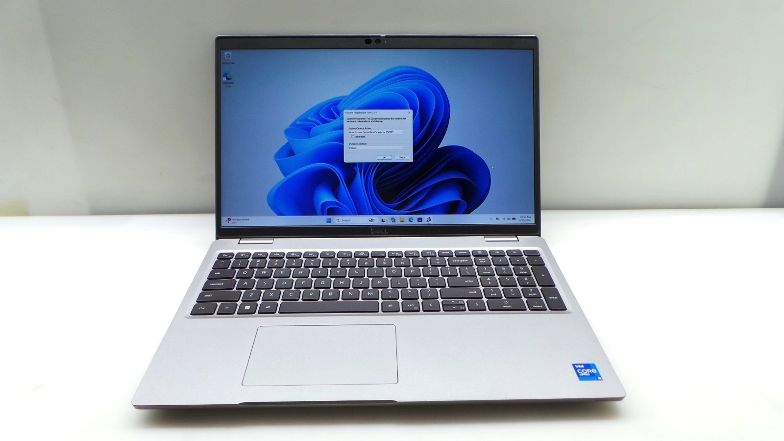 Dell Latitude 3560 15.6″ | i5-1145G7 2.60GHz | 16GB RAM 256GB NVMe | WIN 11 PRO