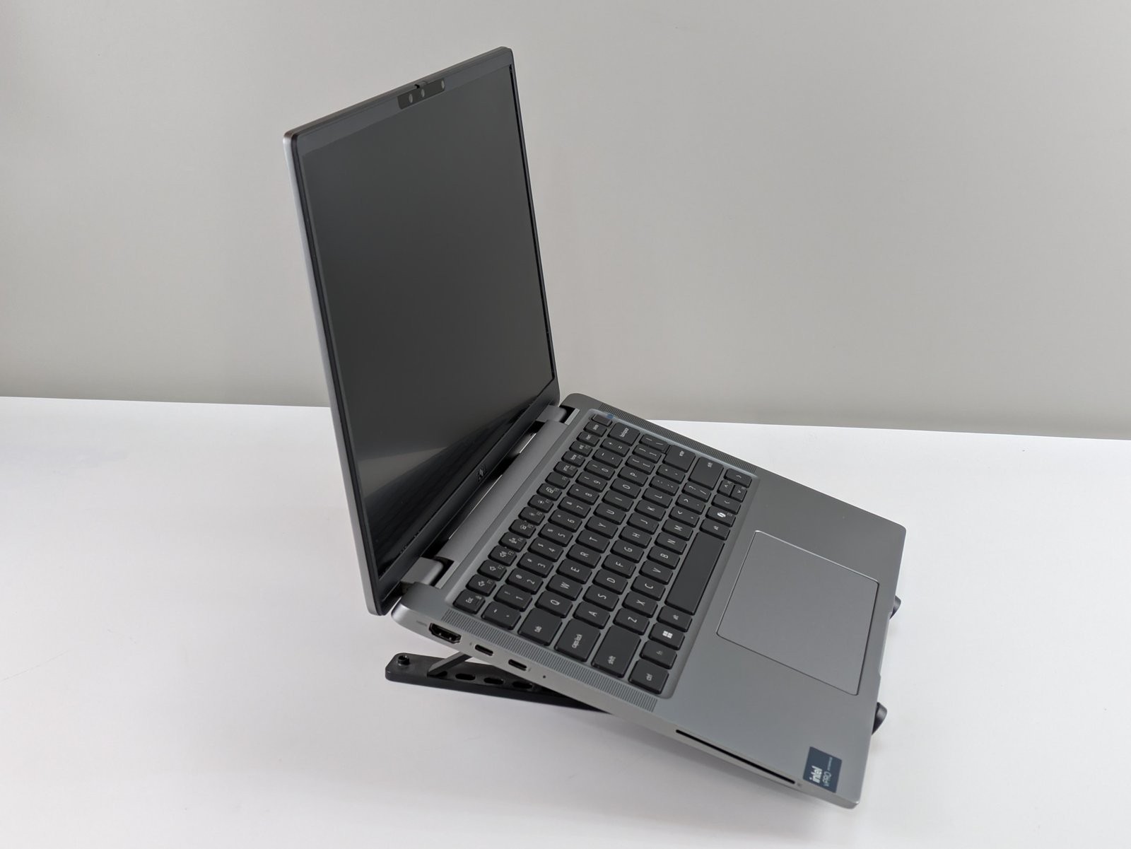 Dell Latitude 7450 14″ Core Ultra 5 135U 32GB RAM 512GB SSD WUXGA Windows 11 Pro