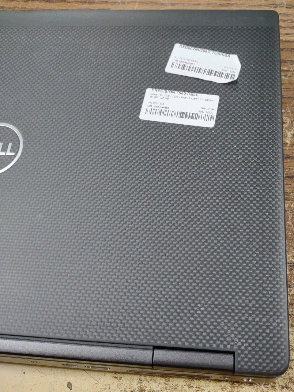 Dell Precision 7540 15.6″ W/ i7-9850H 2.6GHz 16GB 256GB SSD