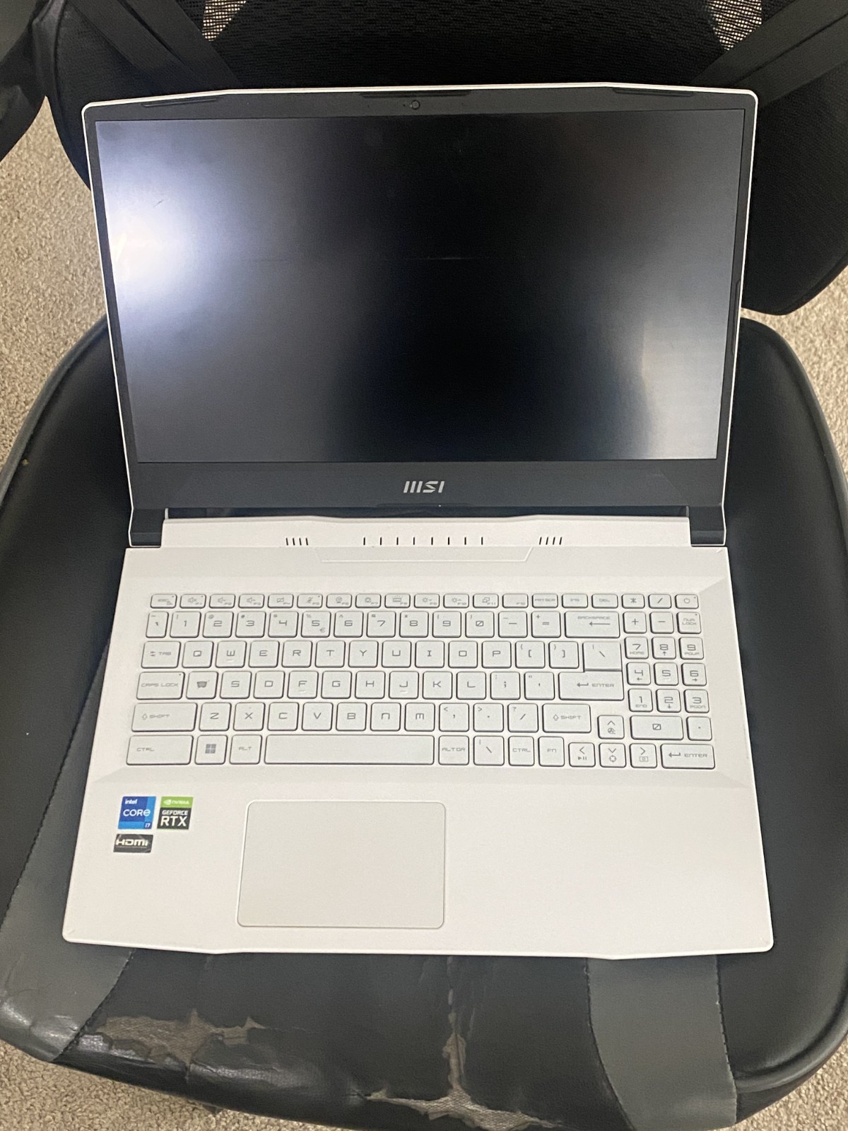 MSI Sword 15.6″ 144Hz FHD (1920×1080) IPS Gaming Laptop
