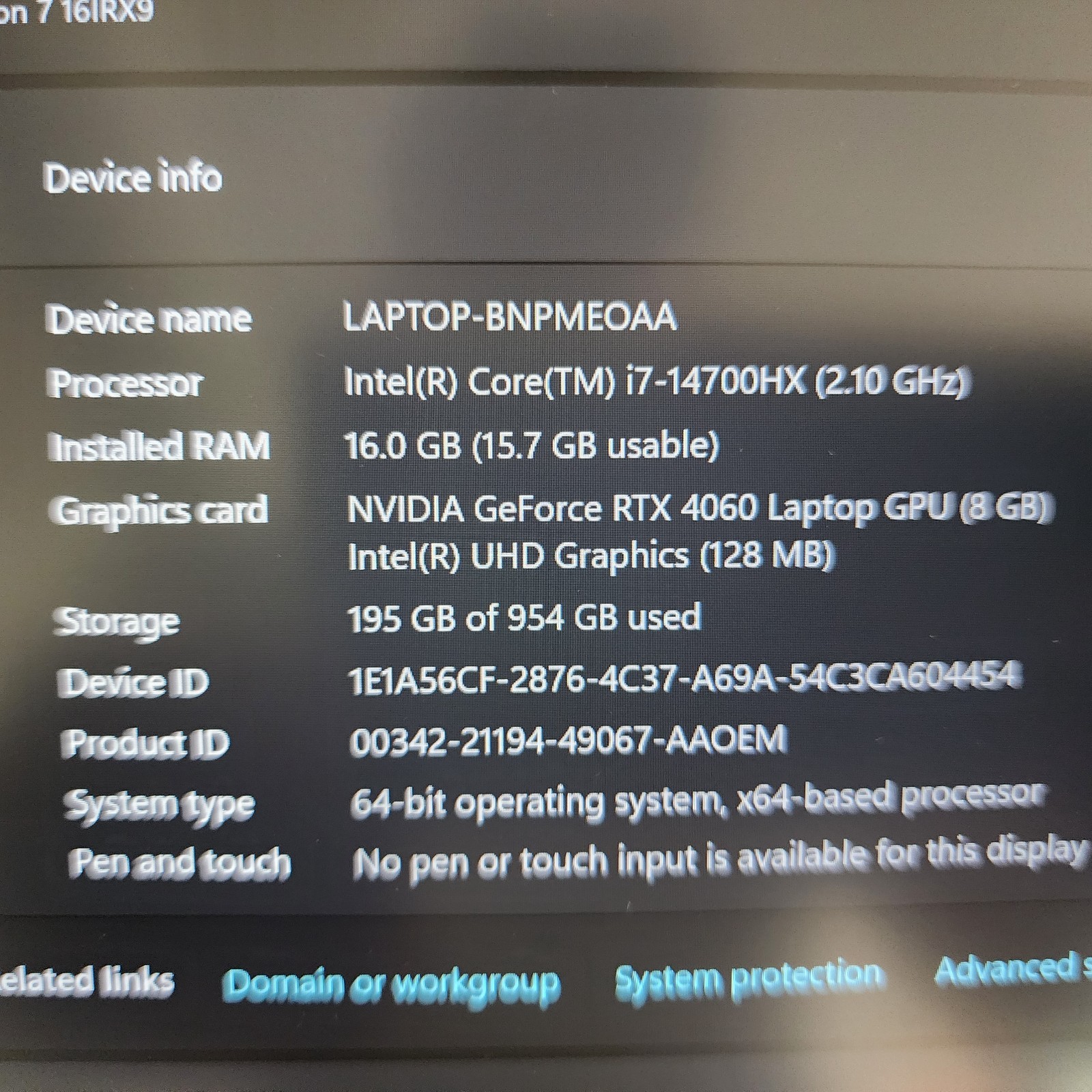 *MINT* Lenovo Legion 7 16IRX9 16″ i7-14700HX 16GB 1TB SSD RTX 4060 Laptop