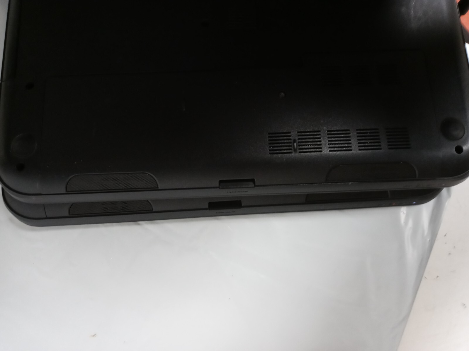 DELL LATITUDE 3440 CORE I5-4210U @ 1.70GHz 4GB RAM NO HDD/OS LOT OF 2