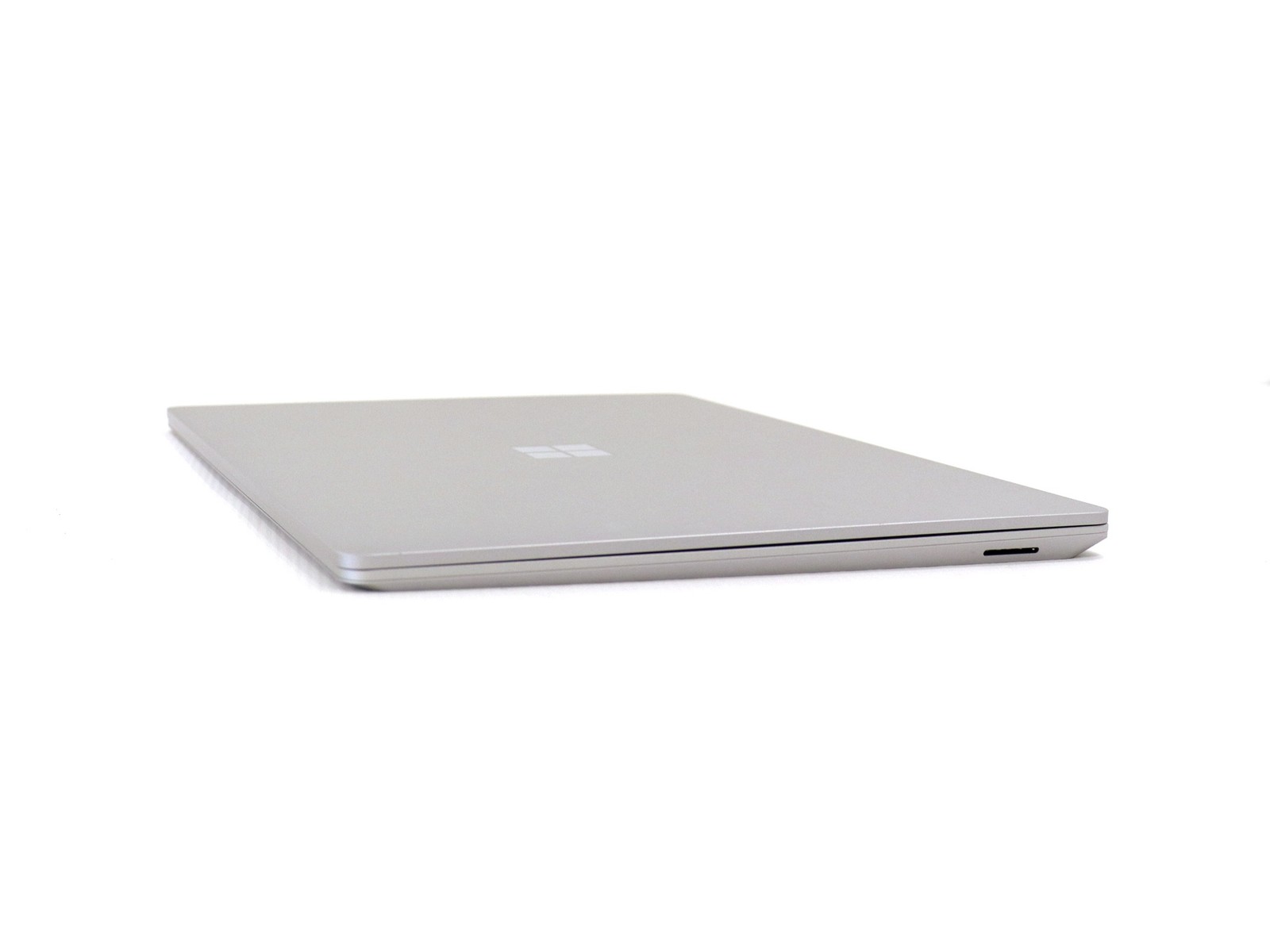 Microsoft Surface Laptop 5 1979 Core i7 12th Gen 8GB RAM No NVMe/OS – Boot Loop