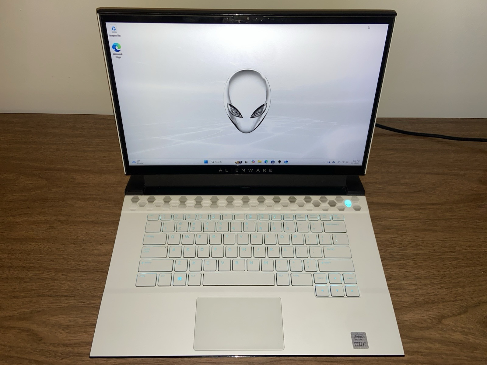 Alienware m15 R3 Laptop, 15.6, i7-10750H, 16GB Ram, RTX 2060, 512GB NMVe