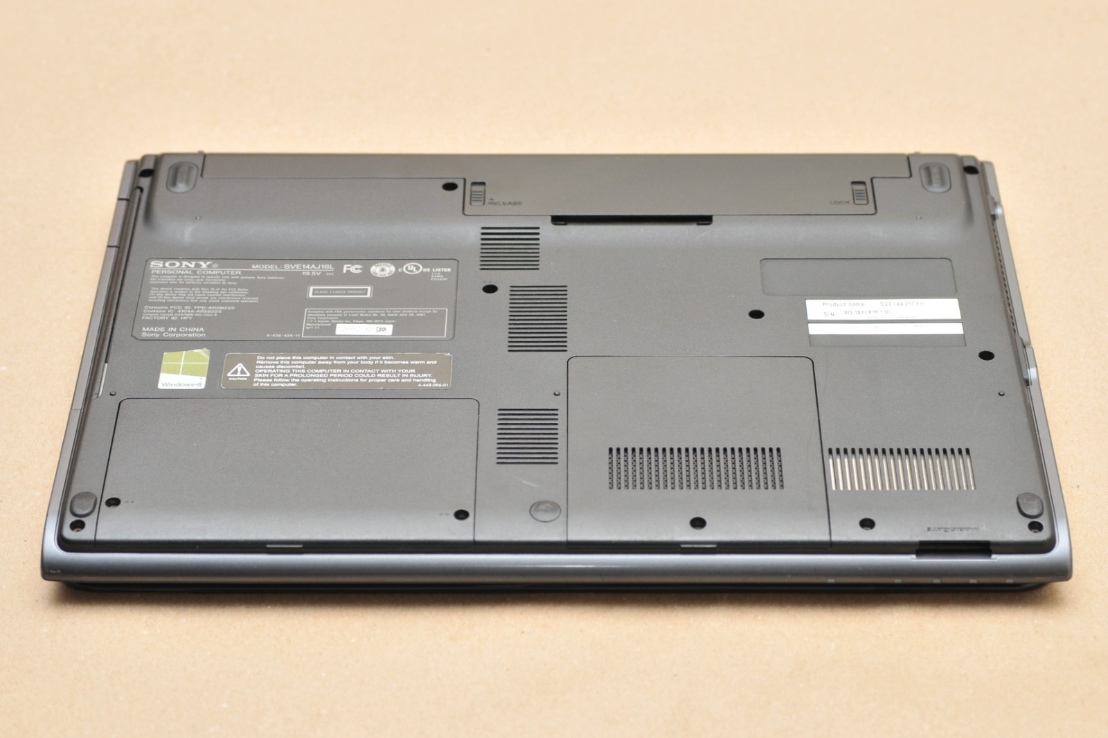 Sony VAIO SVE14A35CXH i5-3230M Intel HD 4000 1TB HDD 6GB RAM Windows 7