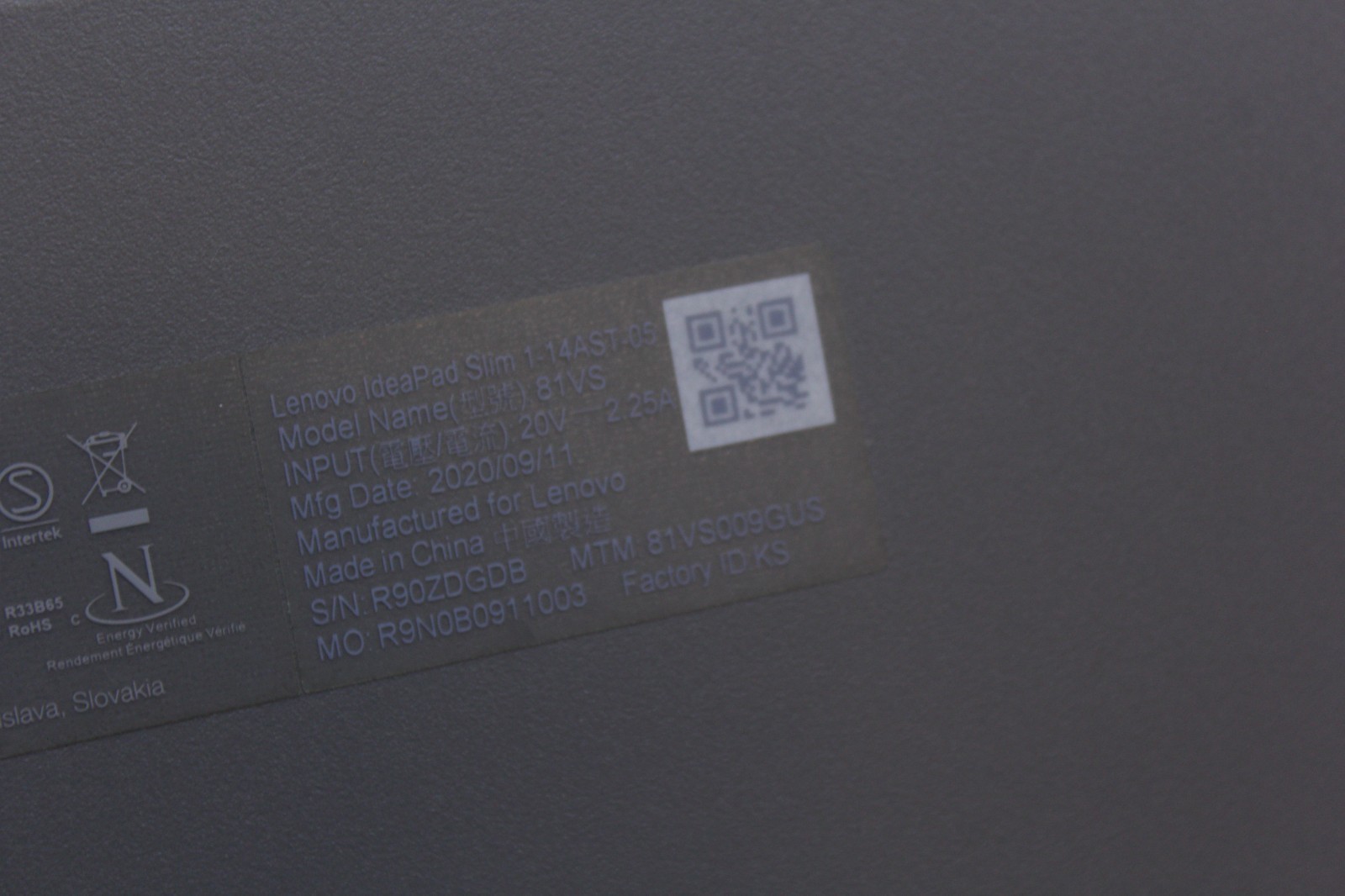 Lenovo IdeaPad Slim 1-14A | AMD A6-9220, 4GB Ram, 64GB emmc, Linux Mint *Read