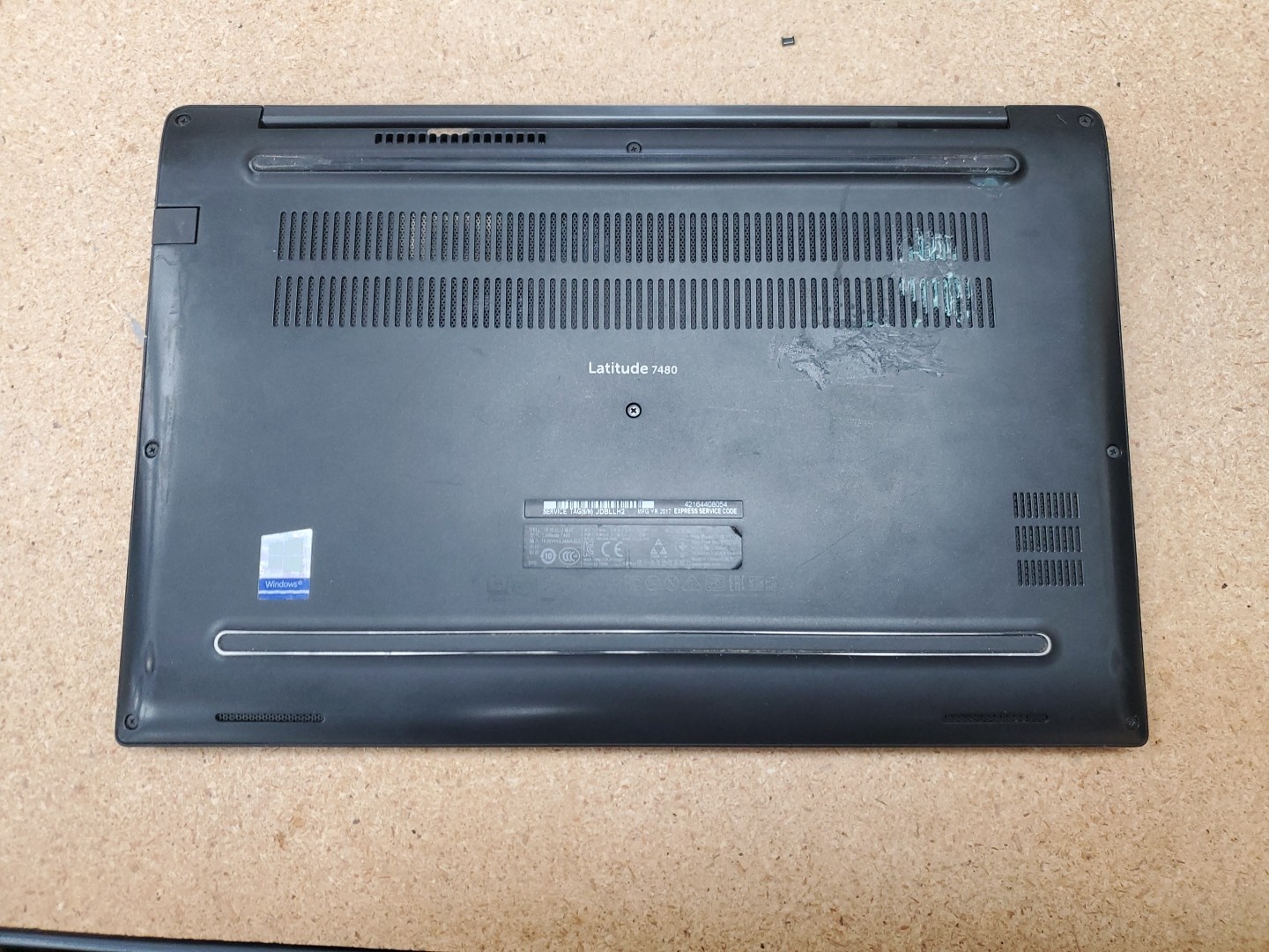 Dell Latitude 7480 14” i5-6300U 2.4GH 8GB DDR4 256GB SSD Win 11 032526-2
