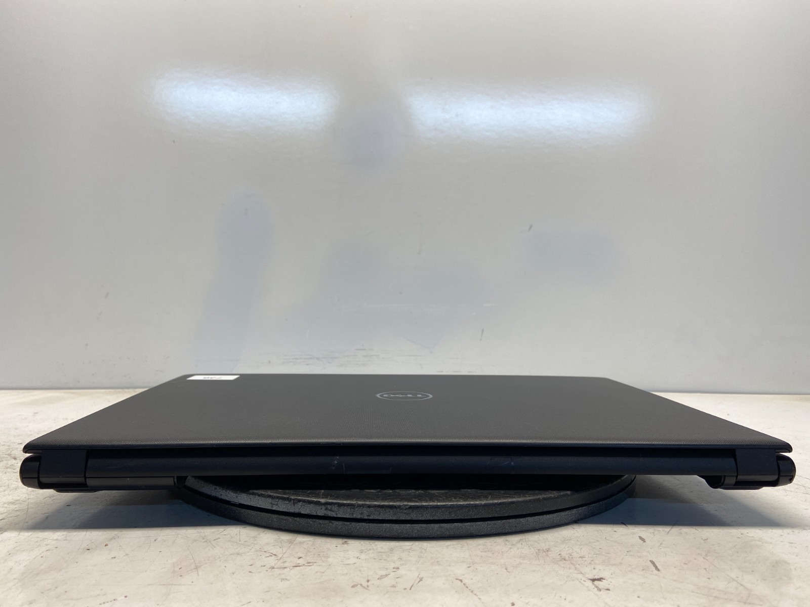Dell Inspiron 15-3567 Intel i3-7130U 2.7GHz 8 GB NO HDD