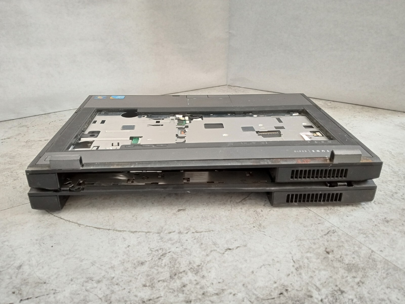 Lot of 2 – Dell Latitude E5410 14″ Laptops Intel i3 – PARTS / REPAIR – READ -RR