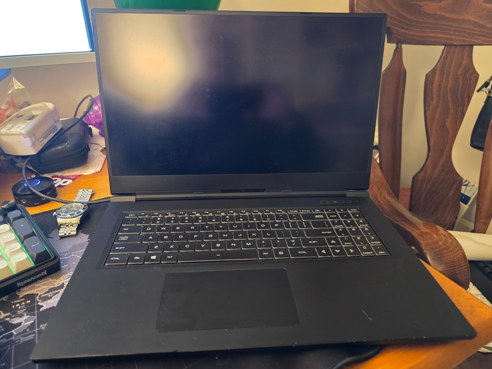 MAX-17 Light Mag 17.3″ Gaming Laptop, i7-10875H, 2070 Super, IPS 240Hz