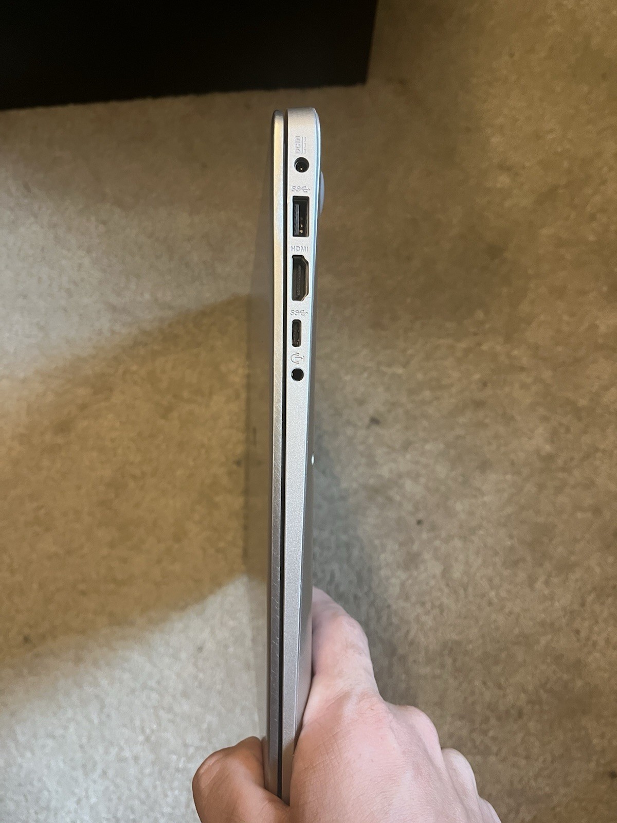 ASUS VivoBook S510UA 15.6″ FHD i57-8550U 8GB 128GB SSD – TESTED – No Charger