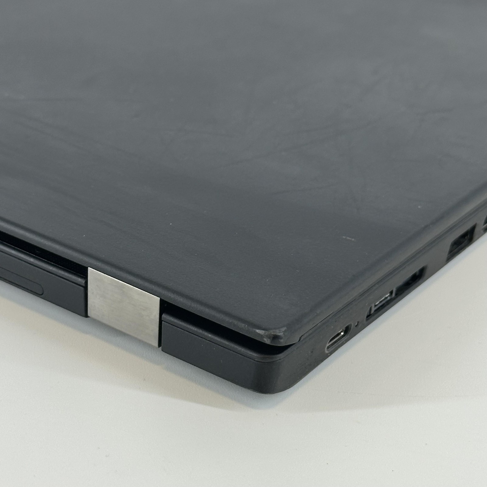 Lenovo ThinkPad T15 Gen 1 4K i7-10610U 1.80GHz 16GB 1TB SSD NVIDIA MX330 Good