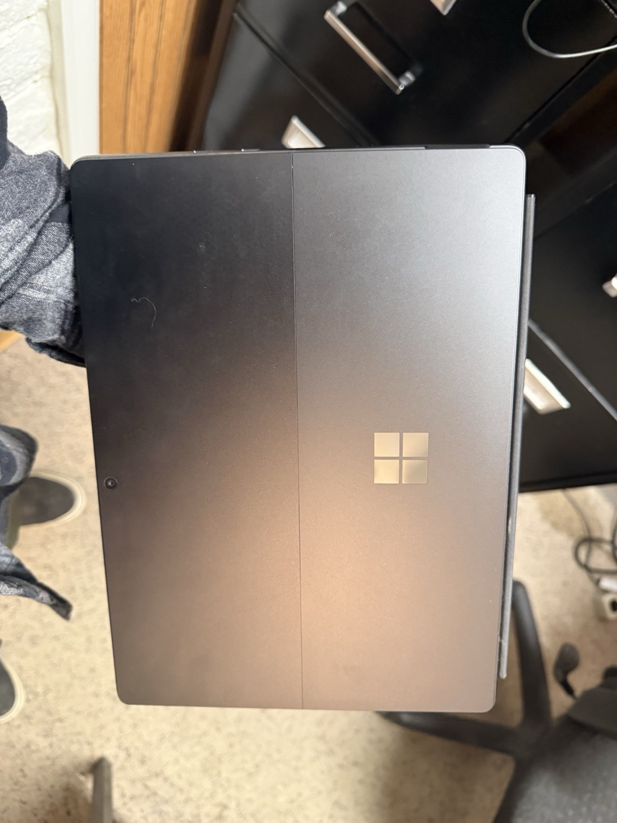 Microsoft Surface Pro 9 13″ (256GB SSD, Intel Core i5 12th Gen., 4.40 GHz, 8GB,
