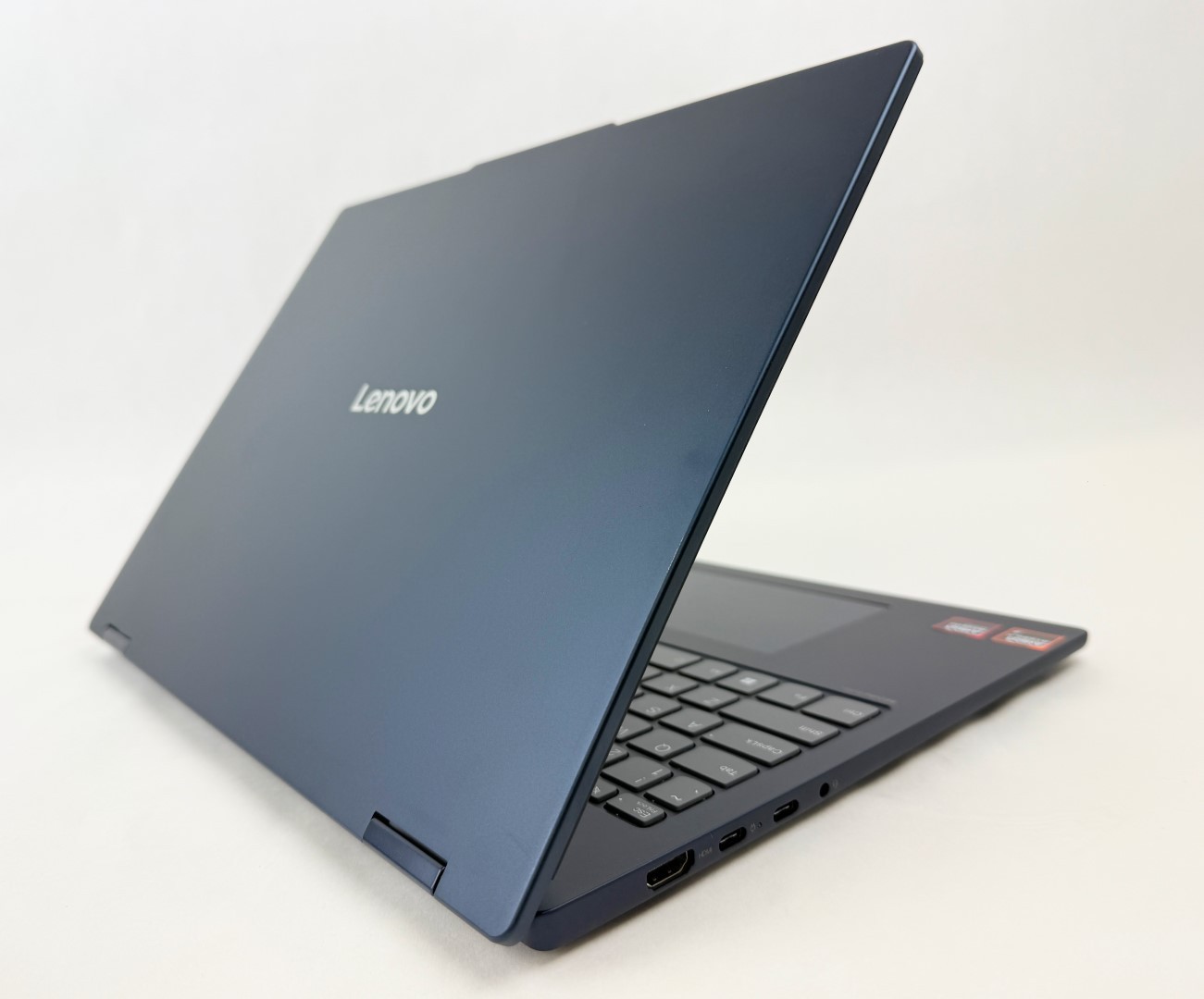 Lenovo Ideapad 5 16AKP10 16″ WUXGA Touch Ryzen AI7 350 16GB 1TB SSD W11H 2in1